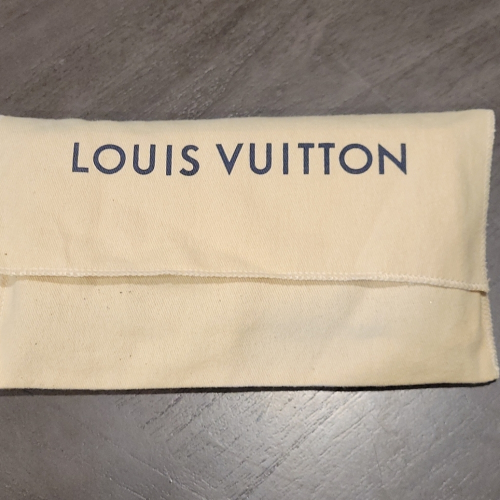 Wallet - Picture 8 of 8